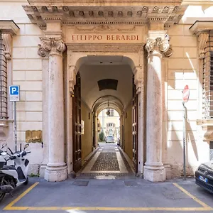 A Casa Di G , Roma Italia