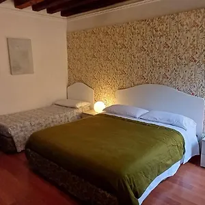 La Bella - Entire Private , Venezia Italia